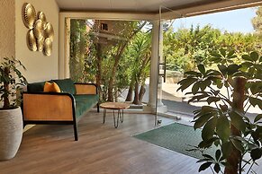 SOWELL Family Port Grimaud