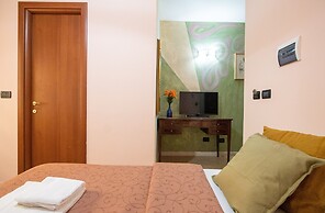 B&B Colorful Suite Yard