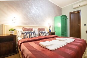 B&B Colorful Suite Yard