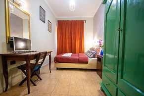 B&B Colorful Suite Yard