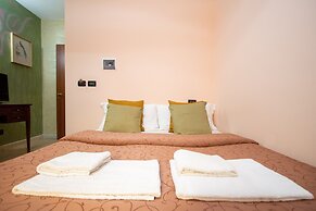 B&B Colorful Suite Yard