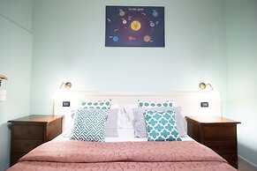 B&B Colorful Suite Yard