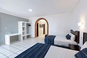 Costa Alegre Hotel & Suites