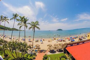 Costa Alegre Hotel & Suites