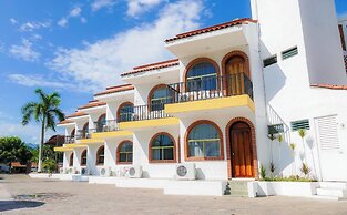 Costa Alegre Hotel & Suites