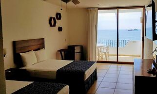 Costa Alegre Hotel & Suites