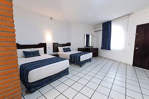 Costa Alegre Hotel & Suites