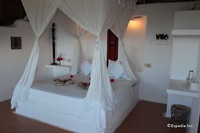 Al Faro Cosmio Hotel