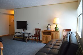 Glacier View Condo Suites