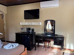 Tropical Paradise Hotel