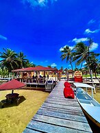 Tropical Paradise Hotel