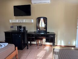 Tropical Paradise Hotel