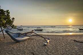 Coral Sands Hotel