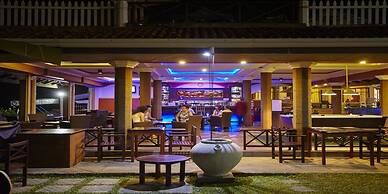 Coral Sands Hotel
