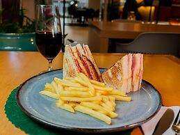 Ibis Styles Belém Hangar