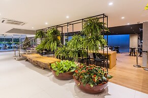 Ibis Styles Belém Hangar