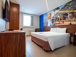 Ibis Styles Belém Hangar