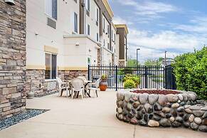 Comfort Suites Redding - Shasta Lake