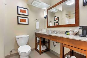 Comfort Suites Redding - Shasta Lake