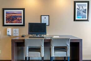 Comfort Suites Redding - Shasta Lake