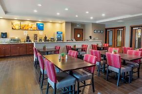 Comfort Suites Redding - Shasta Lake