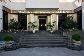 Pietra di Luna Hotel