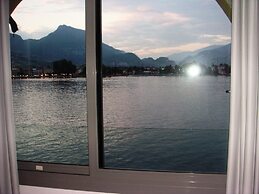 Residence Vecchio Porto Excelsior