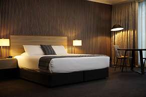 Dingley Hotel