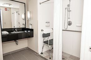 Holiday Inn Guin by IHG