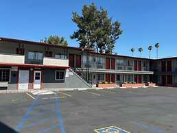 Heritage Inn