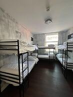 Amigo Hotel - Hostel