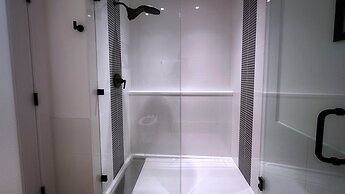 Sybaris Pool Suites Indianapolis