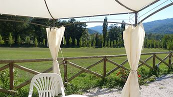 Cerqua Rosara Residence