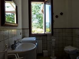 Cerqua Rosara Residence