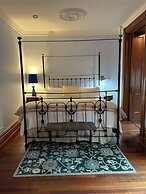 The Inn at Irving Place