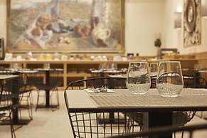 Hotel Zentral Mayoral