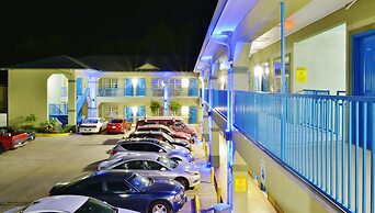 Scottish Inns and Suites Alvin