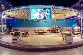 El Karma Aqua Beach Resort