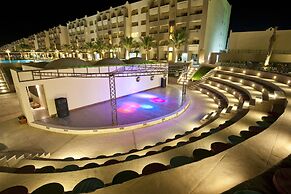 El Karma Aqua Beach Resort