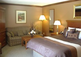 Talbot Trail Inn & Suites