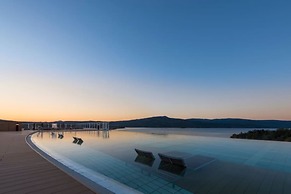 New Akan Hotel