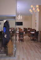 Divani Ali Hotel