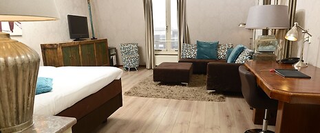 Augusta Hotel & Restaurant