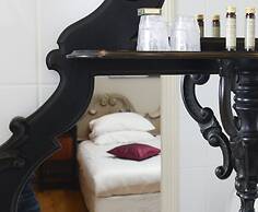 Augusta Hotel & Restaurant