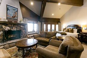 Bald Eagle Three Bedroom Suite in the Heart of Park City 3 Condo by Re