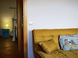 la corte degli ulivi