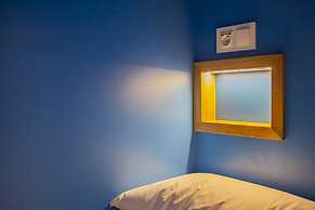 Albergue Playa Sabarís - Hostel