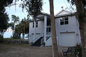 Crystal River Lullaby B&B