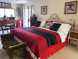 Crystal River Lullaby B&B