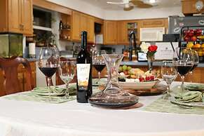 Crystal River Lullaby B&B